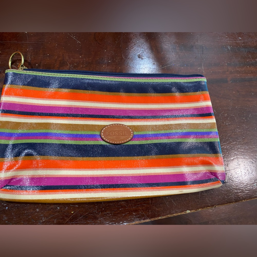 Fossil clutch